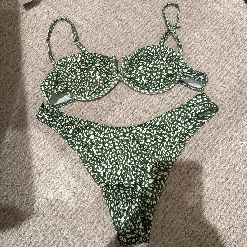 Chic Green and White Bikini Set